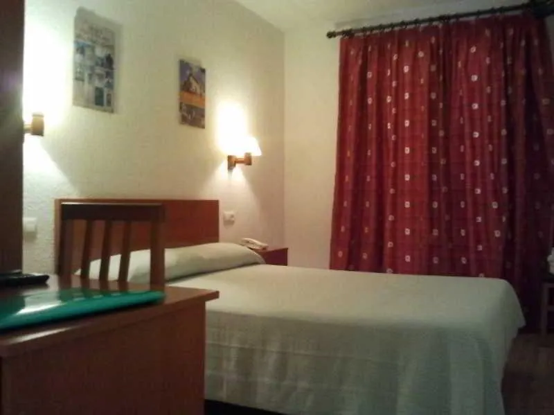 Hotel Mitus Canet De Mar