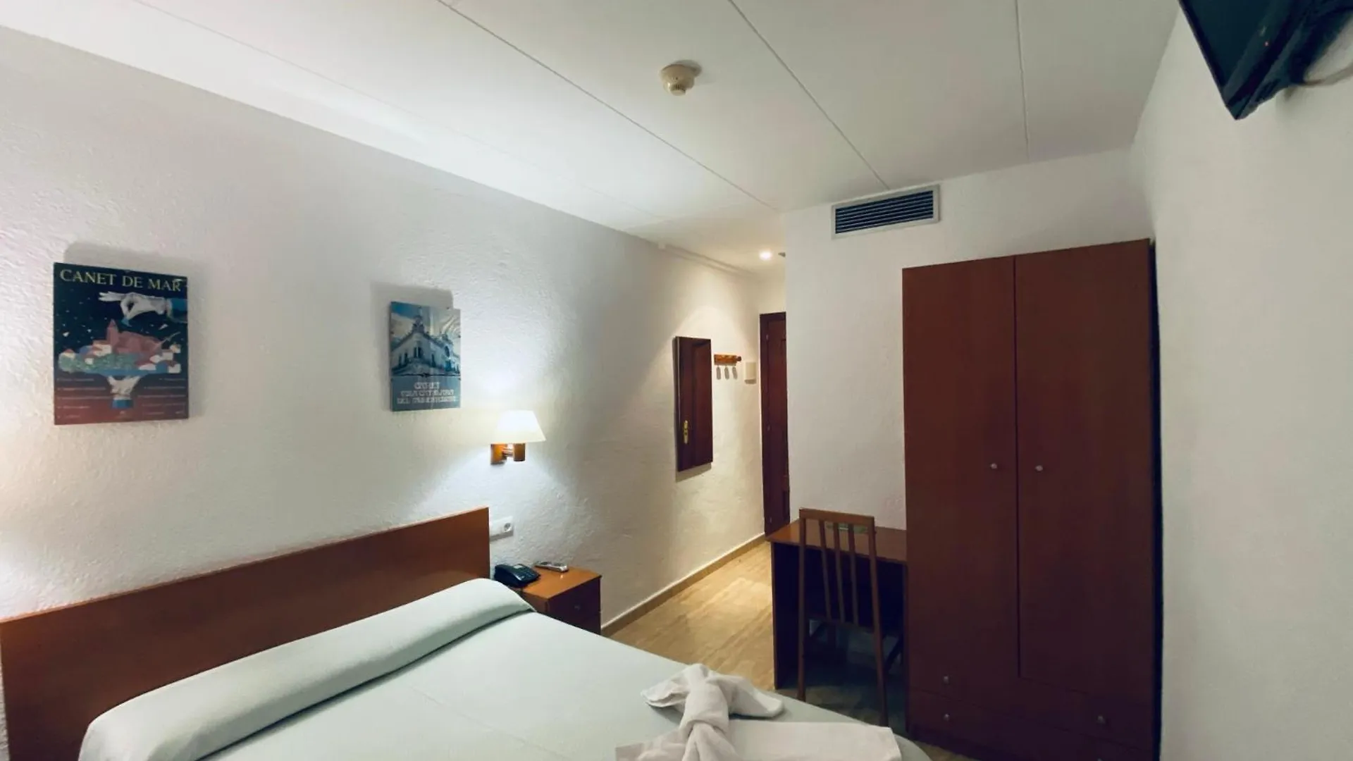 Hotel Mitus Canet De Mar Spain