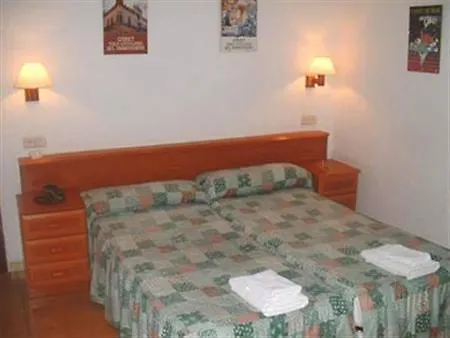 Hotel Mitus Canet De Mar Spain